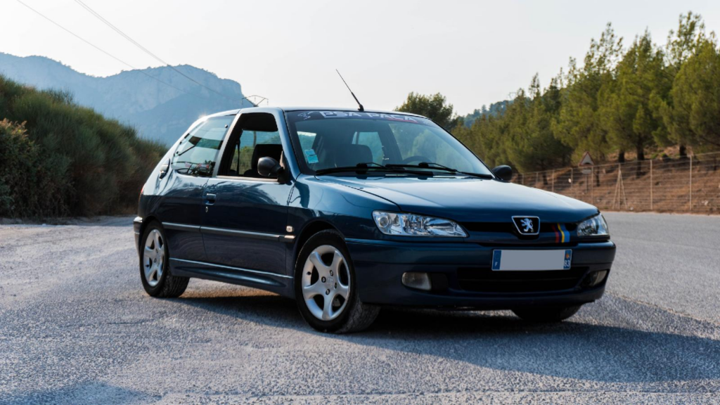 flash-auto-peugeot-306